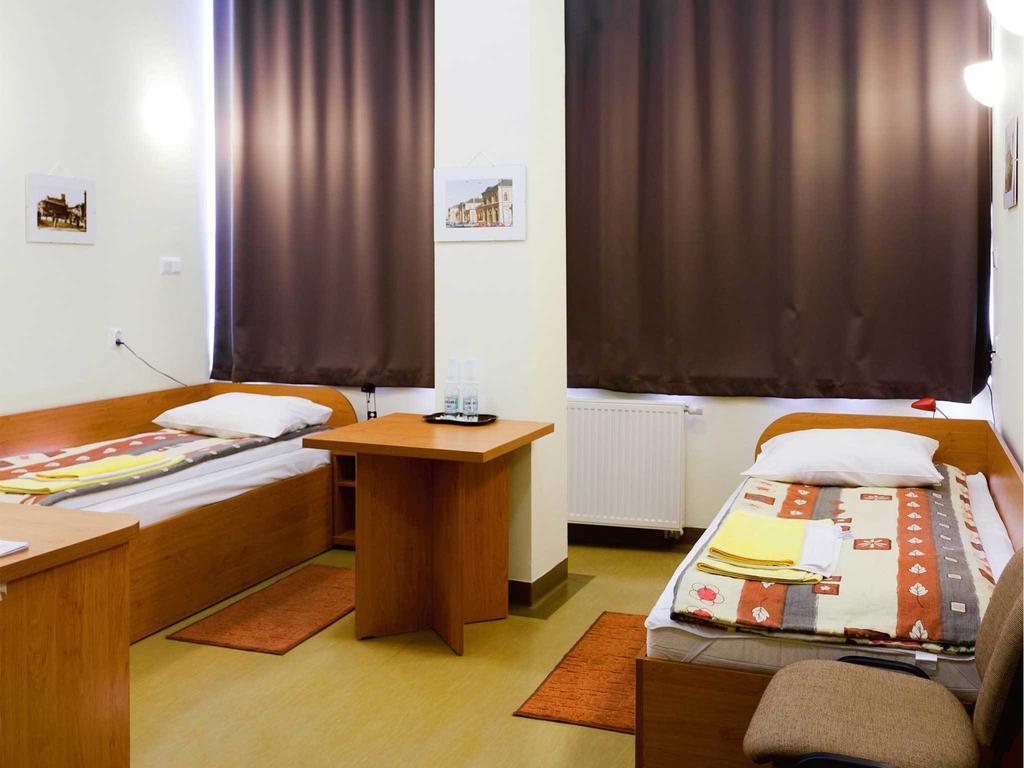 Bit Hotel Bielsko-Biała Habitación foto