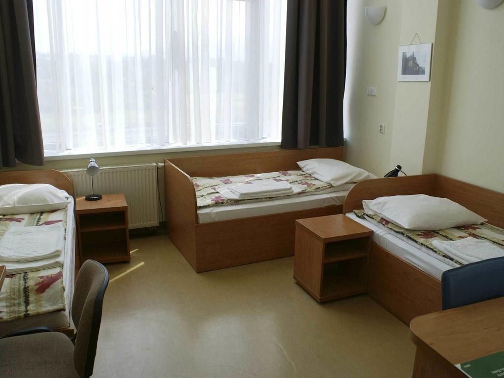 Bit Hotel Bielsko-Biała Habitación foto